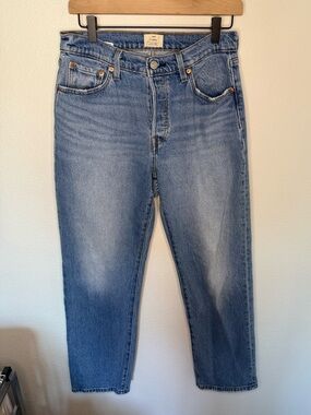 Levi’s Curve Love Jeans - Comfortable Straight Fit